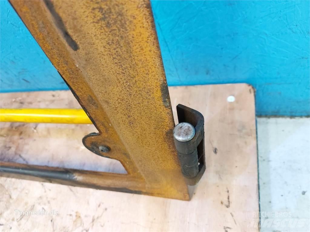 JCB 560-80 Kabiinid