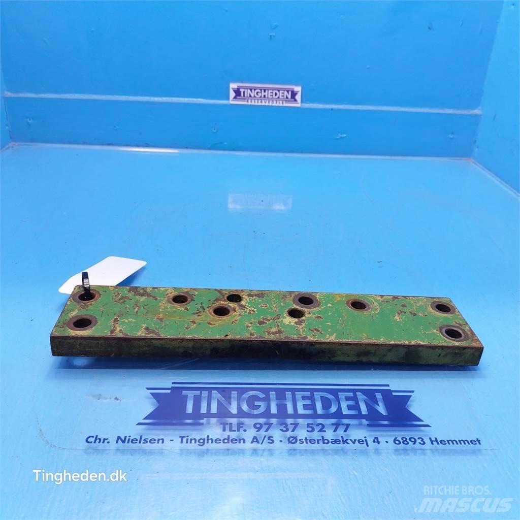 John Deere 1040 Muud traktoritarvikud