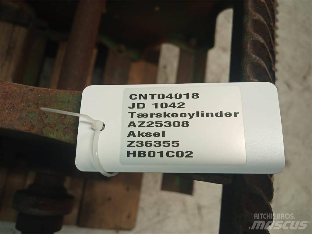 John Deere 1042 Lisavarustus ja komponendid