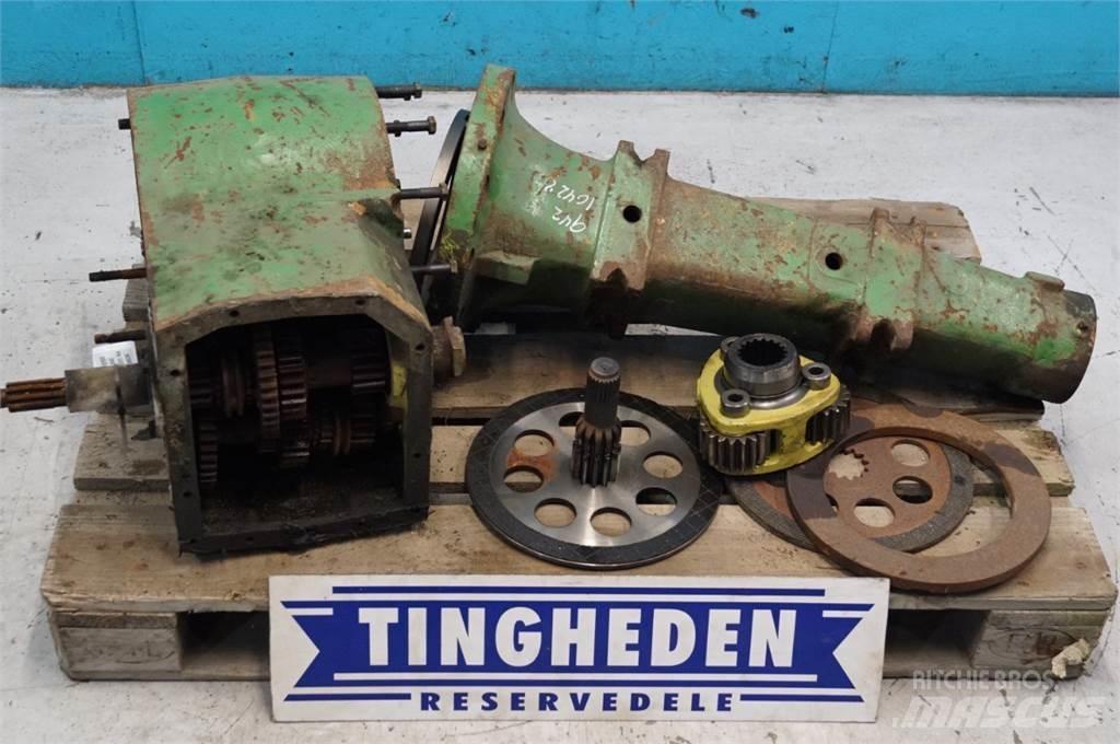 John Deere 1042 Ülekandemehhanism