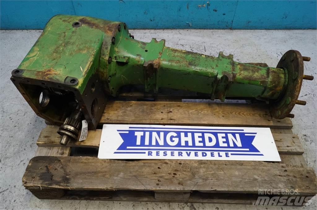 John Deere 1042 Ülekandemehhanism