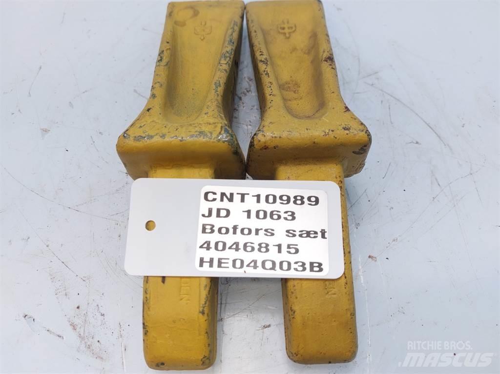 John Deere 1063 Kopad