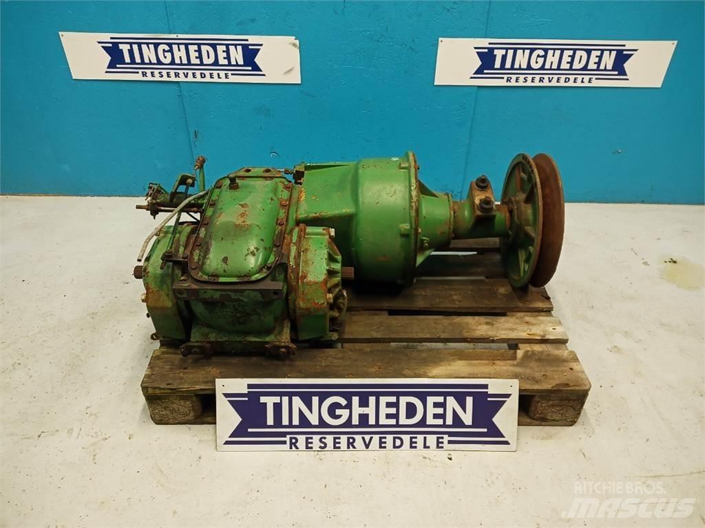 John Deere 1065 Ülekandemehhanism