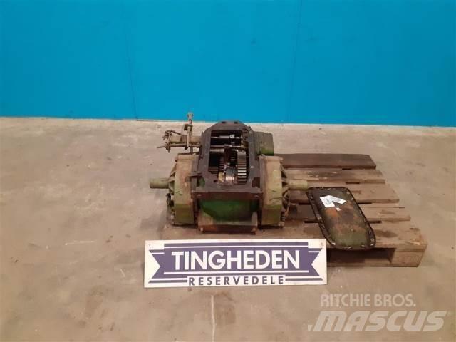 John Deere 1075 Ülekandemehhanism