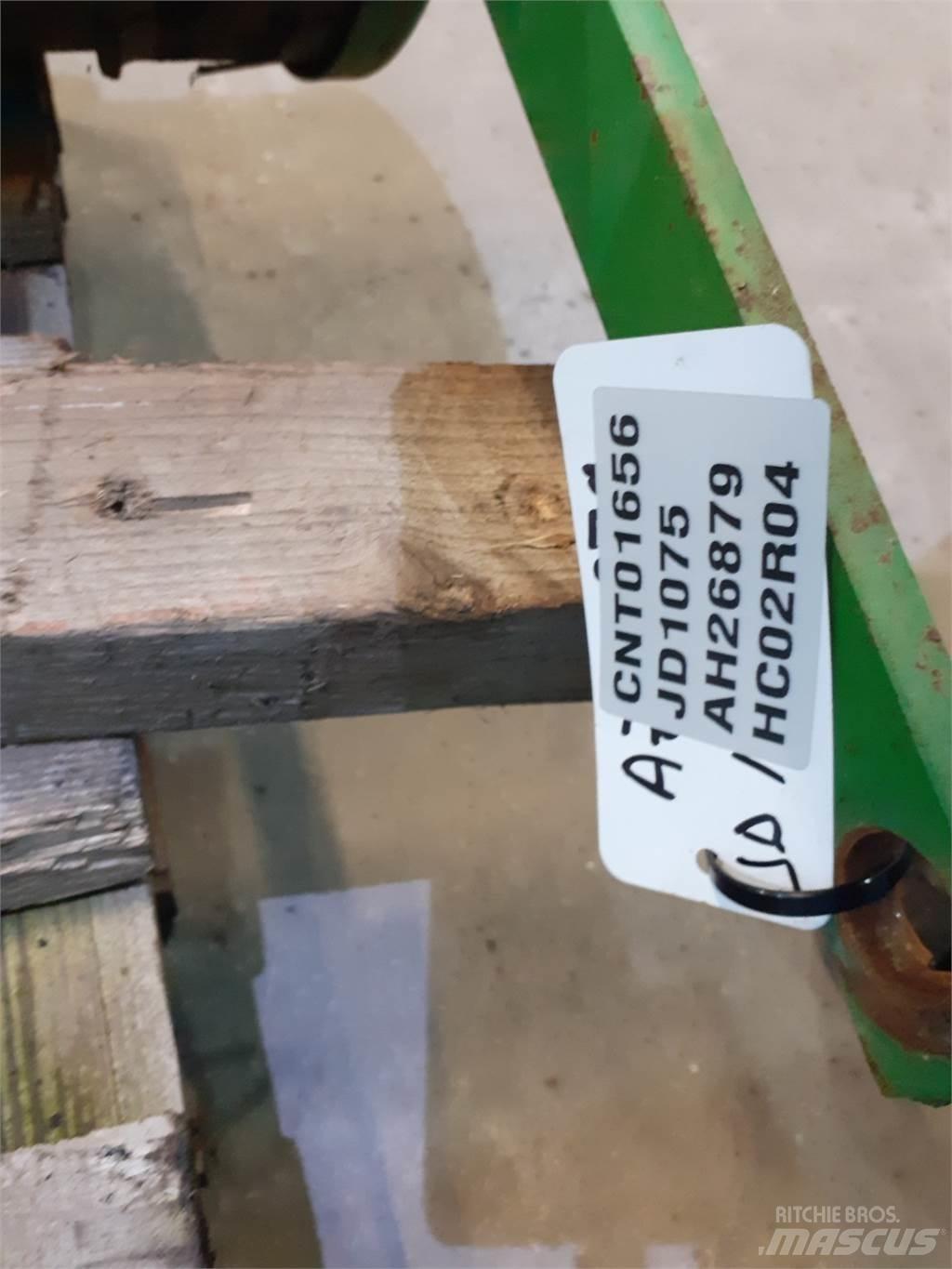 John Deere 1075 Lisavarustus ja komponendid
