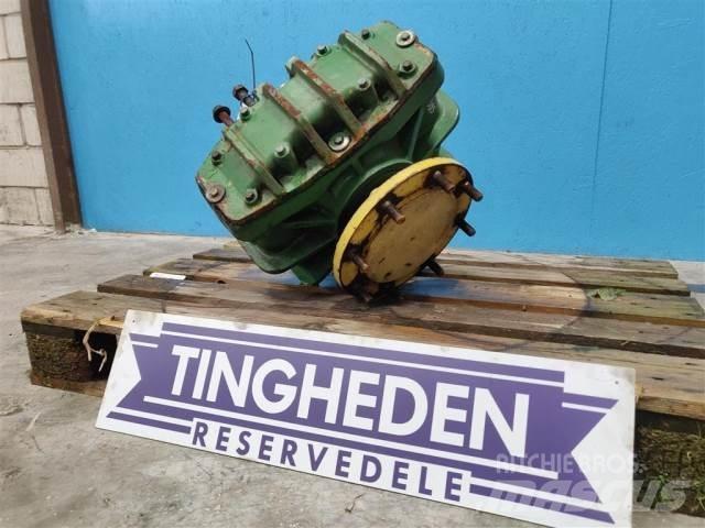 John Deere 1085 Lisavarustus ja komponendid