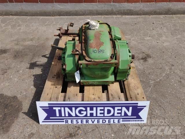 John Deere 1085 Ülekandemehhanism
