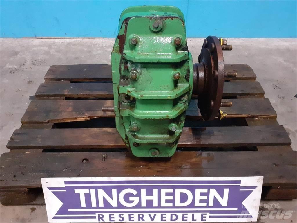John Deere 1085 Lisavarustus ja komponendid