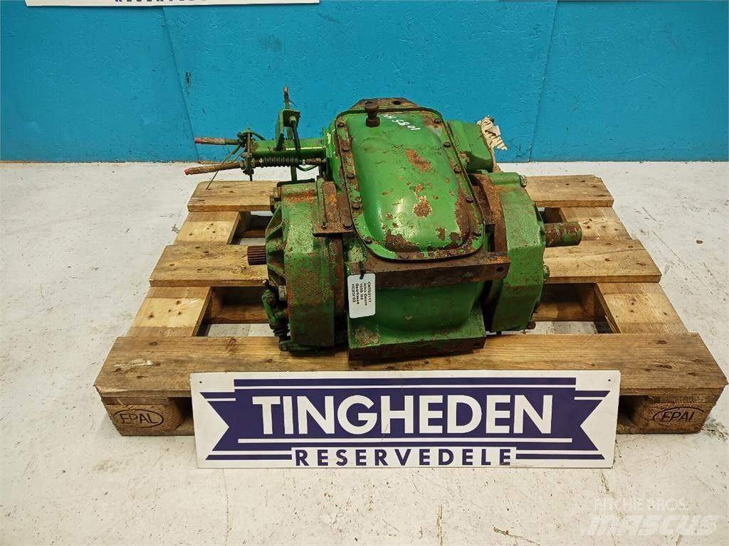 John Deere 1085 Ülekandemehhanism