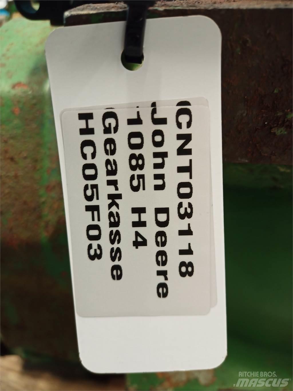 John Deere 1085 Ülekandemehhanism