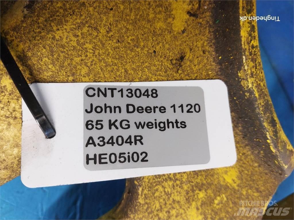 John Deere 1120 Esiraskused