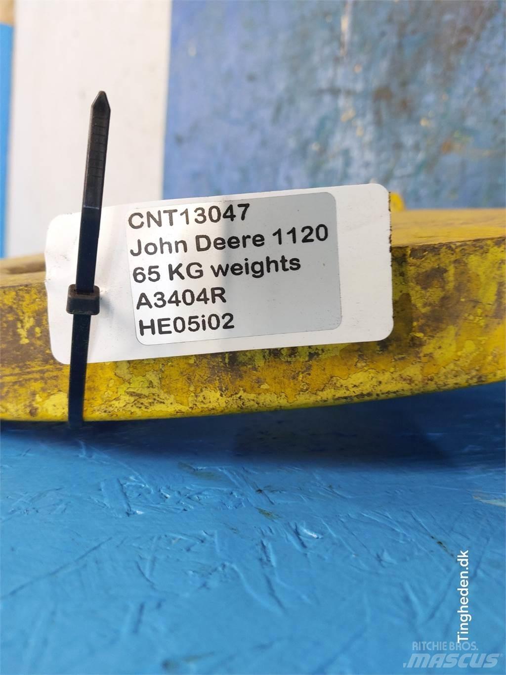 John Deere 1120 Esiraskused