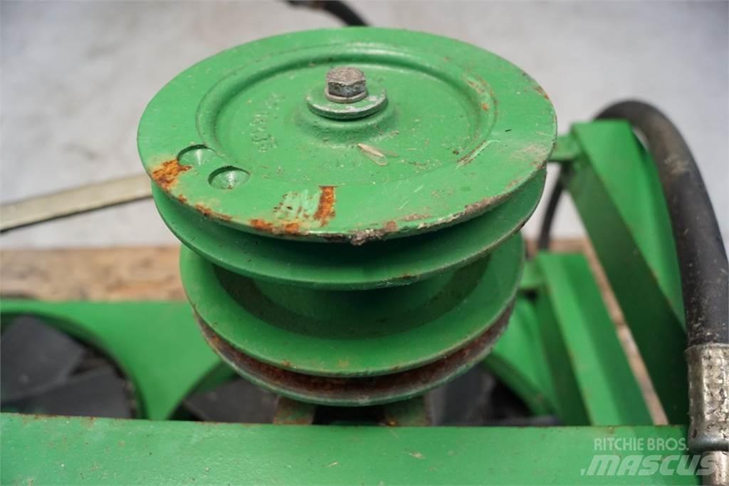 John Deere 1170 Radiaatorid