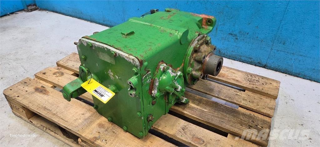 John Deere 1170 Ülekandemehhanism