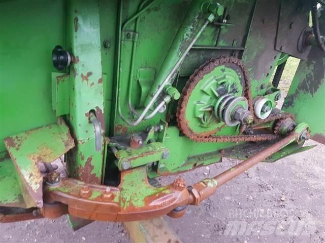 John Deere 14 Lisavarustus ja komponendid