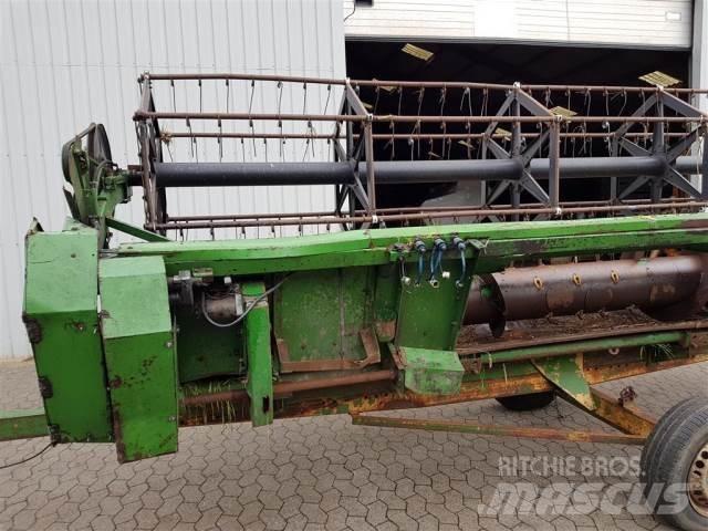 John Deere 16 Lisavarustus ja komponendid