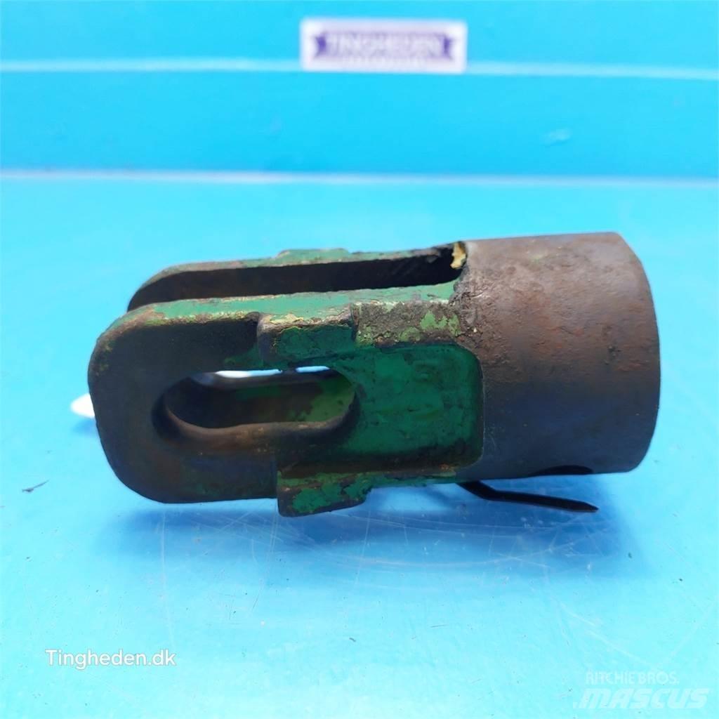 John Deere 1640 Muud traktoritarvikud