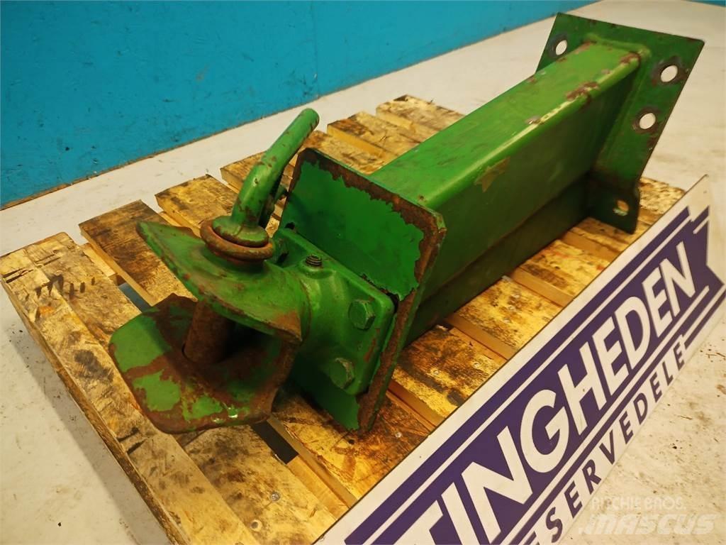 John Deere 2054 Lisavarustus ja komponendid