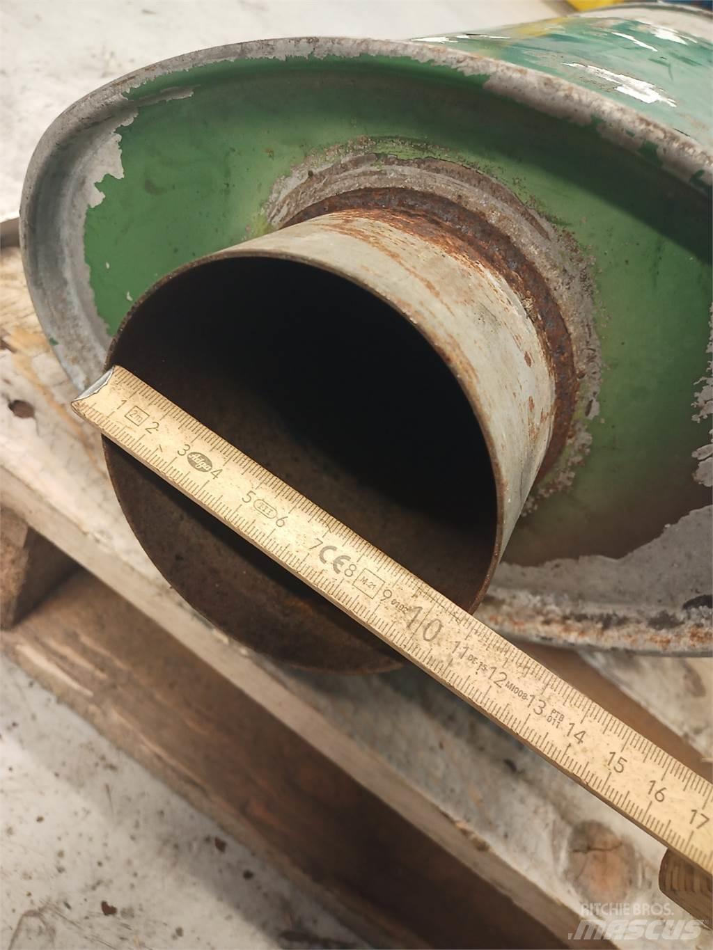 John Deere 2054 Mootorid