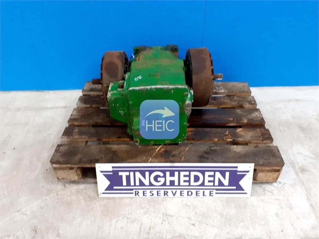 John Deere 2054 Ülekandemehhanism