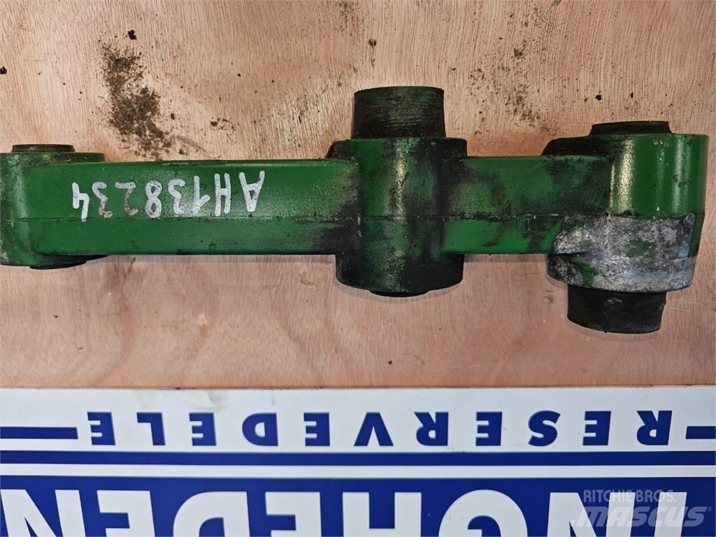 John Deere 2054 Liivapuisturid ja soolapuisturid