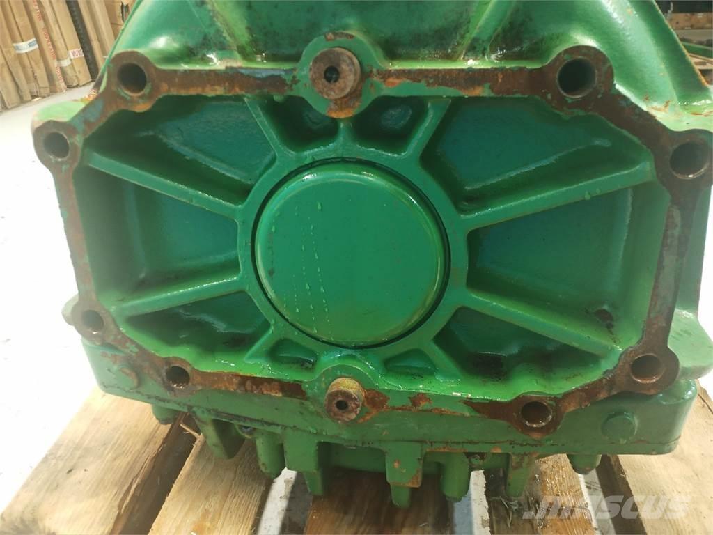 John Deere 2066 Lisavarustus ja komponendid
