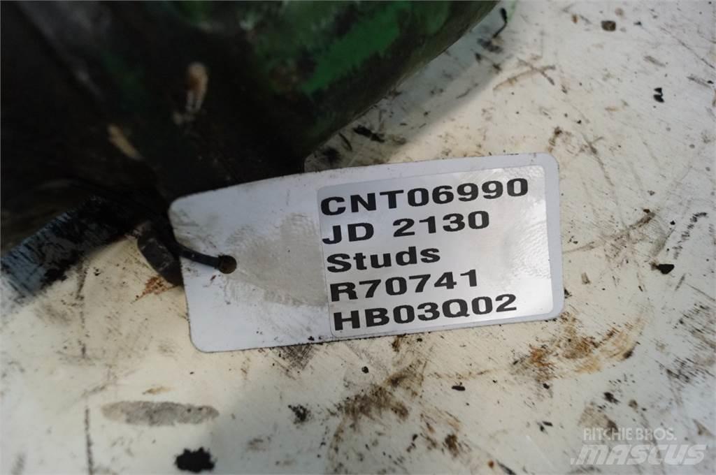 John Deere 2130 Radiaatorid