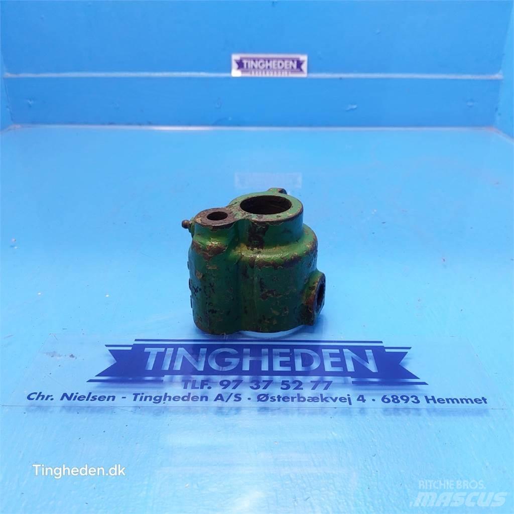 John Deere 2130 Muud traktoritarvikud