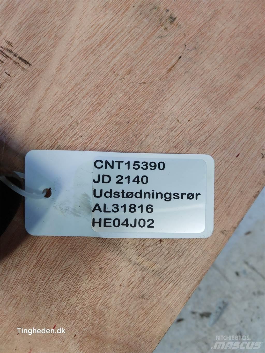 John Deere 2140 Mootorid