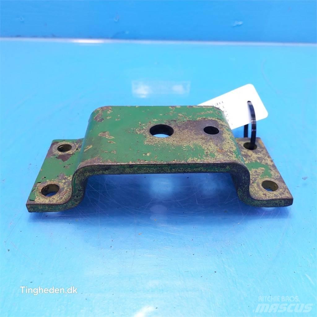 John Deere 2240 Muud traktoritarvikud