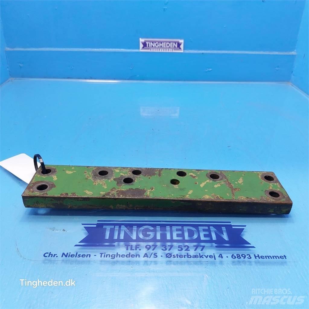 John Deere 2250 Muud traktoritarvikud