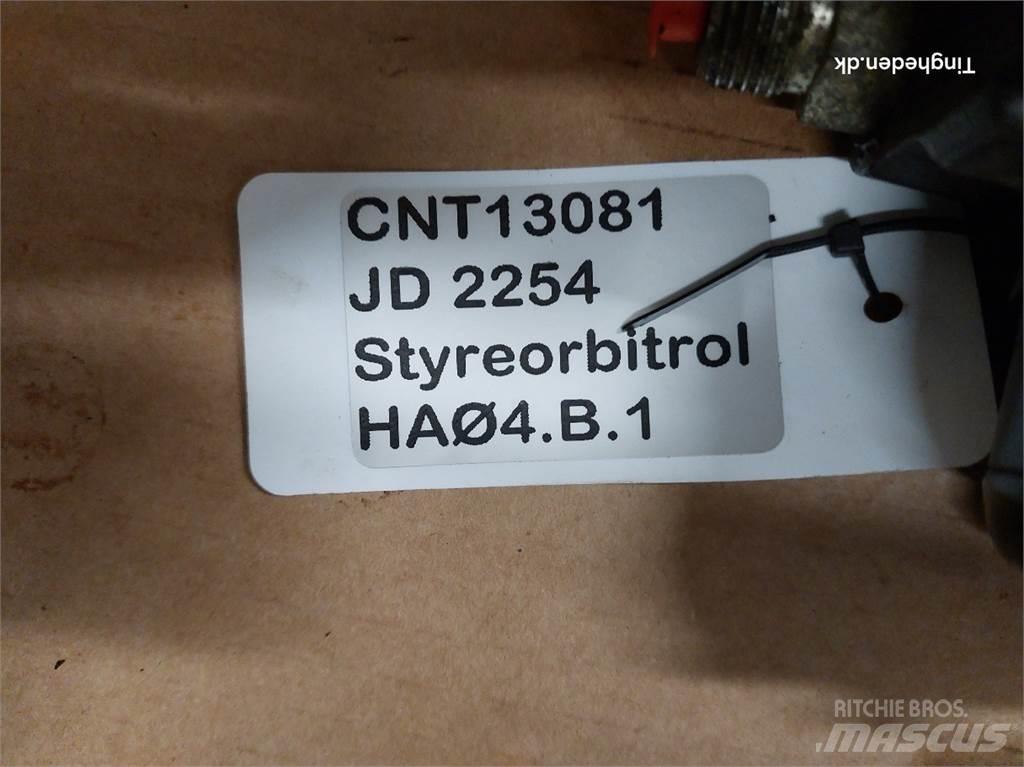 John Deere 2254 Hüdraulika
