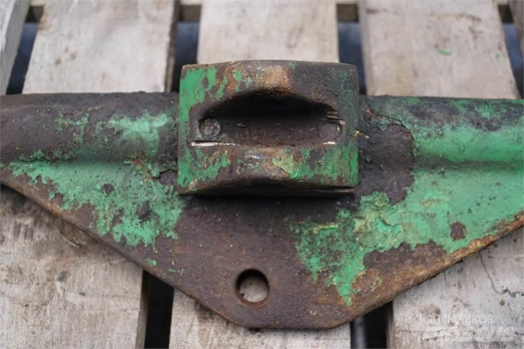 John Deere 2450 Muud traktoritarvikud