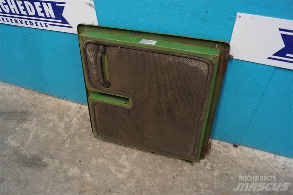 John Deere 3040 kabiinid