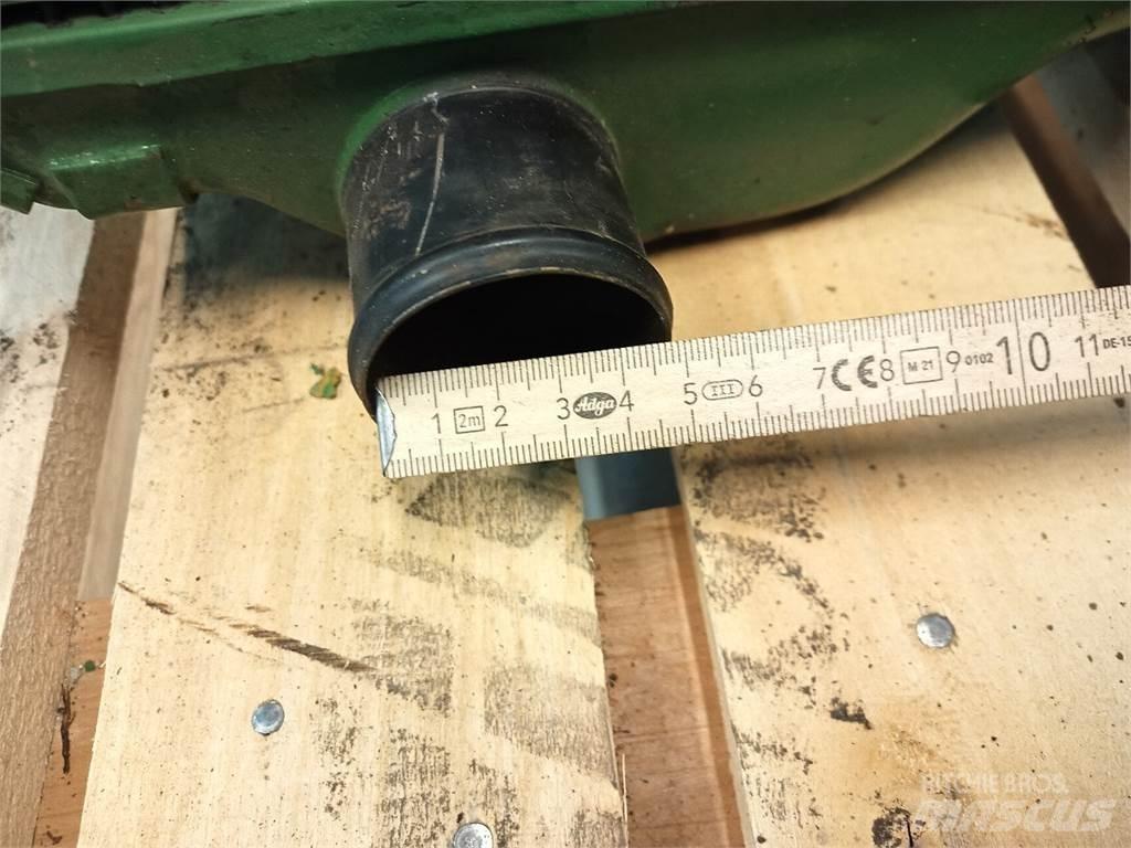 John Deere 3040 Radiaatorid