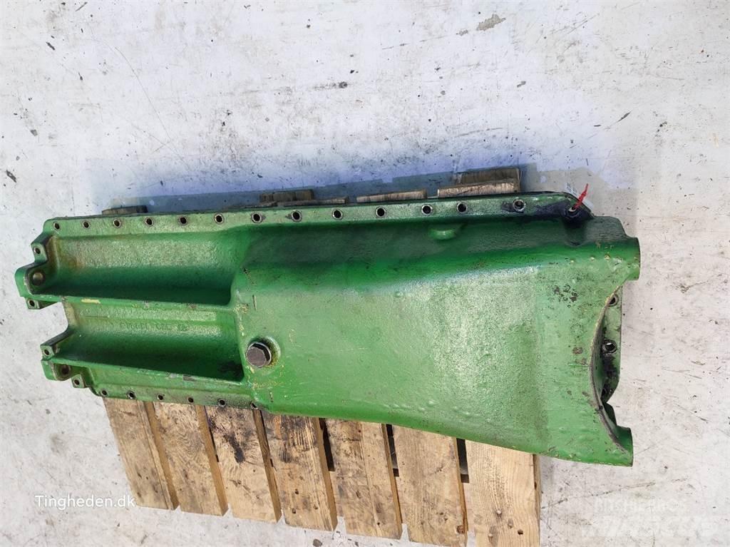 John Deere 3040 Mootorid