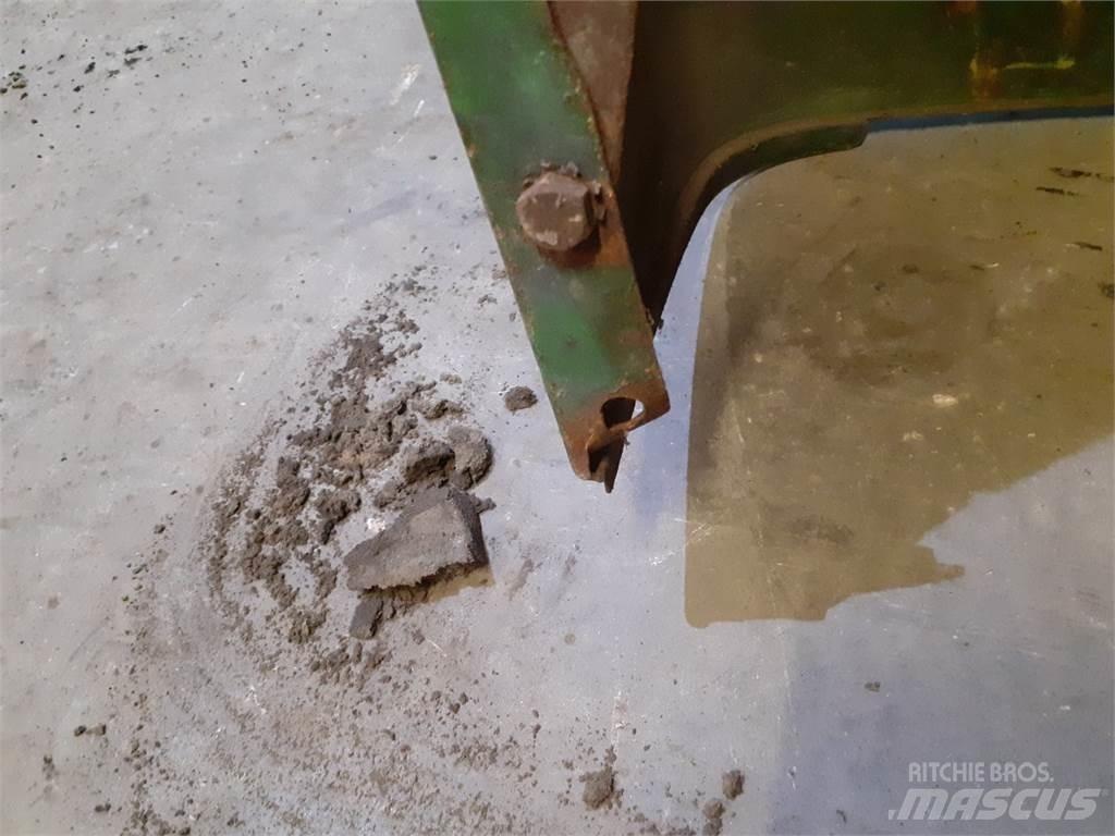 John Deere 3130 Muud traktoritarvikud