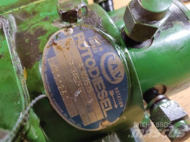 John Deere 3140 Mootorid