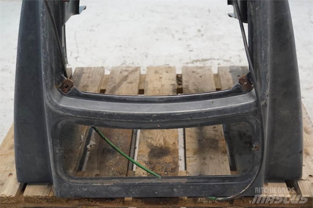John Deere 3140 kabiinid