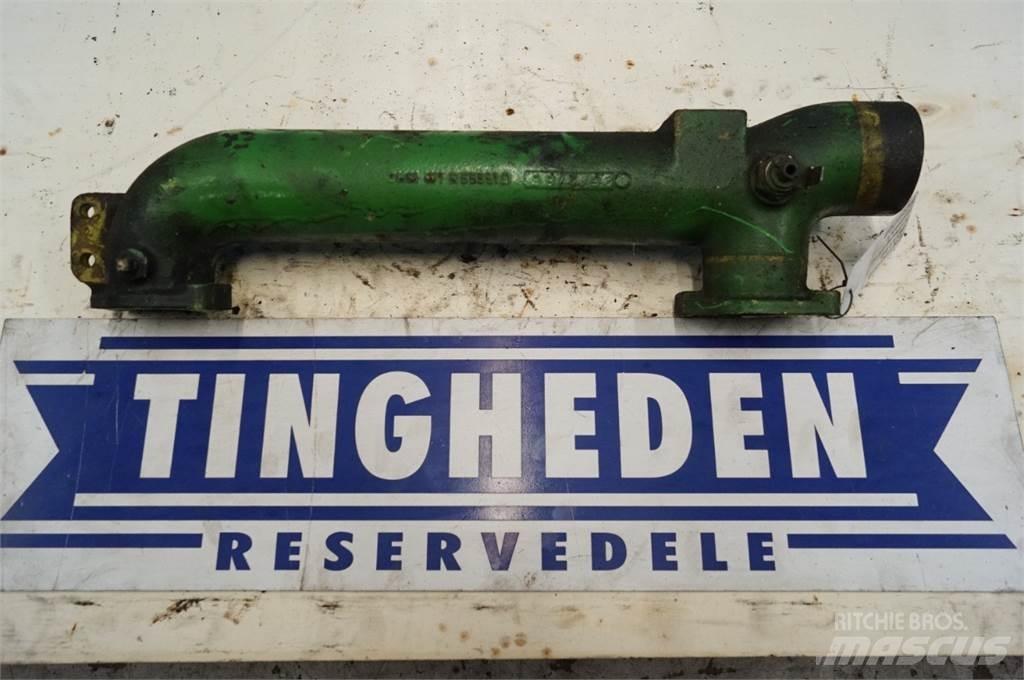 John Deere 3140 Mootorid