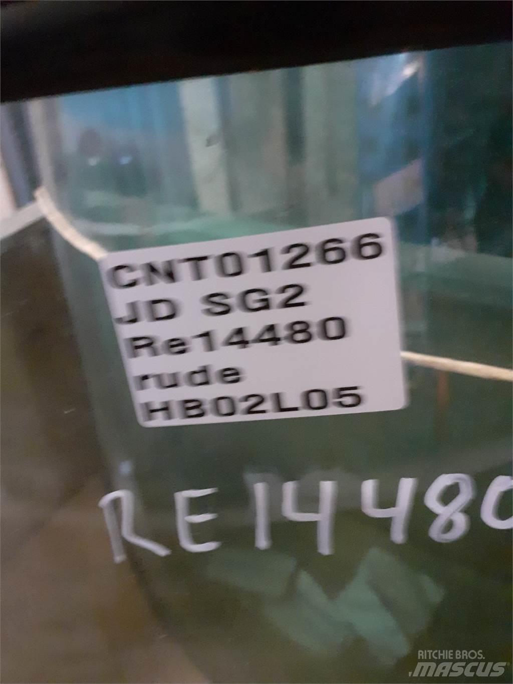 John Deere 4040 kabiinid