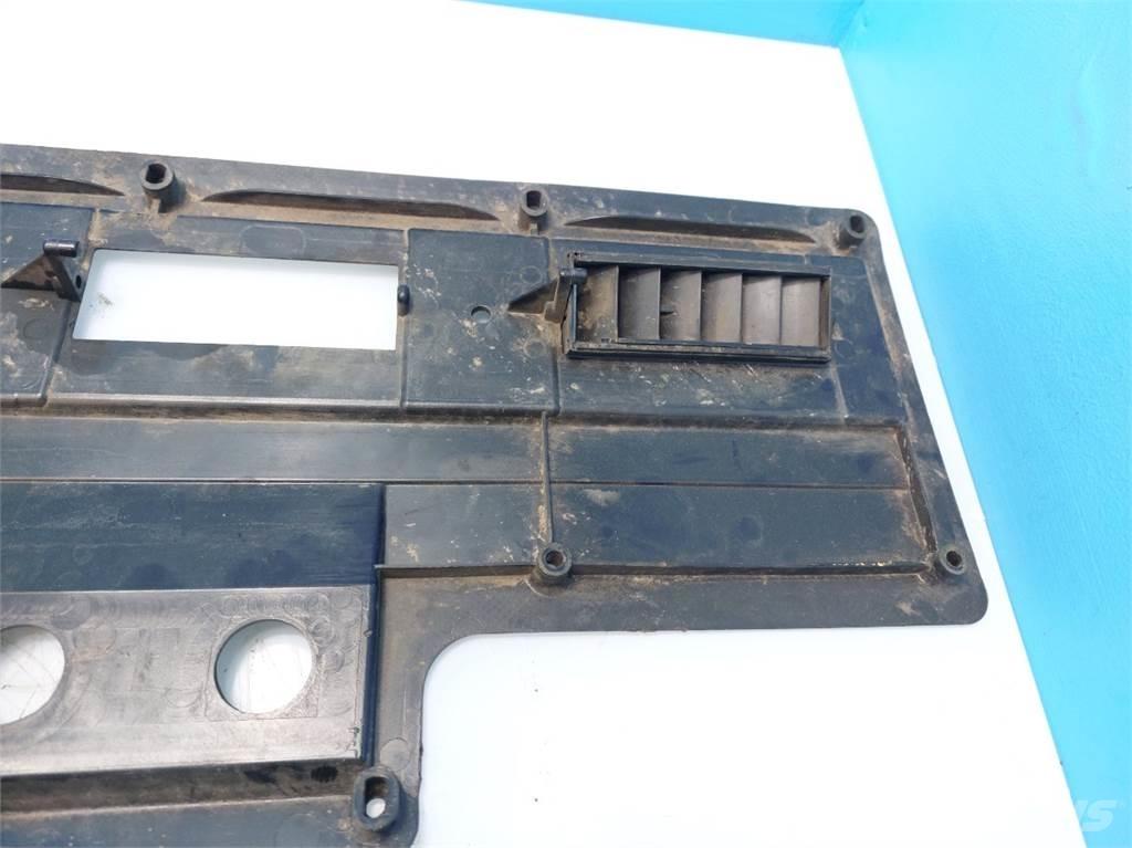 John Deere 4040 kabiinid