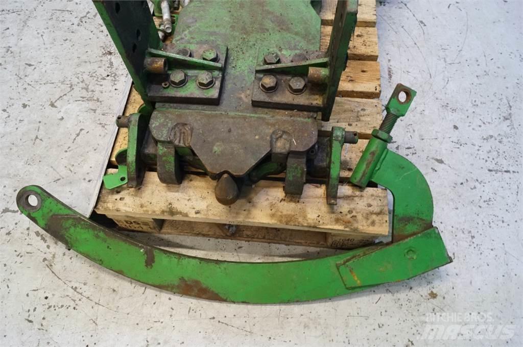 John Deere 4450 Muud traktoritarvikud