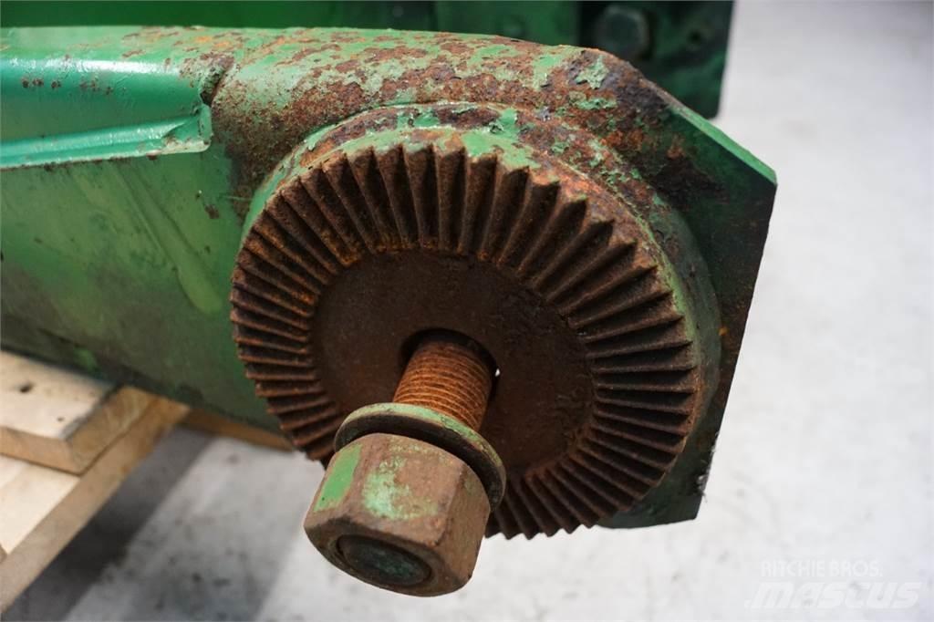 John Deere 590 Muud põllumajandusmasinad