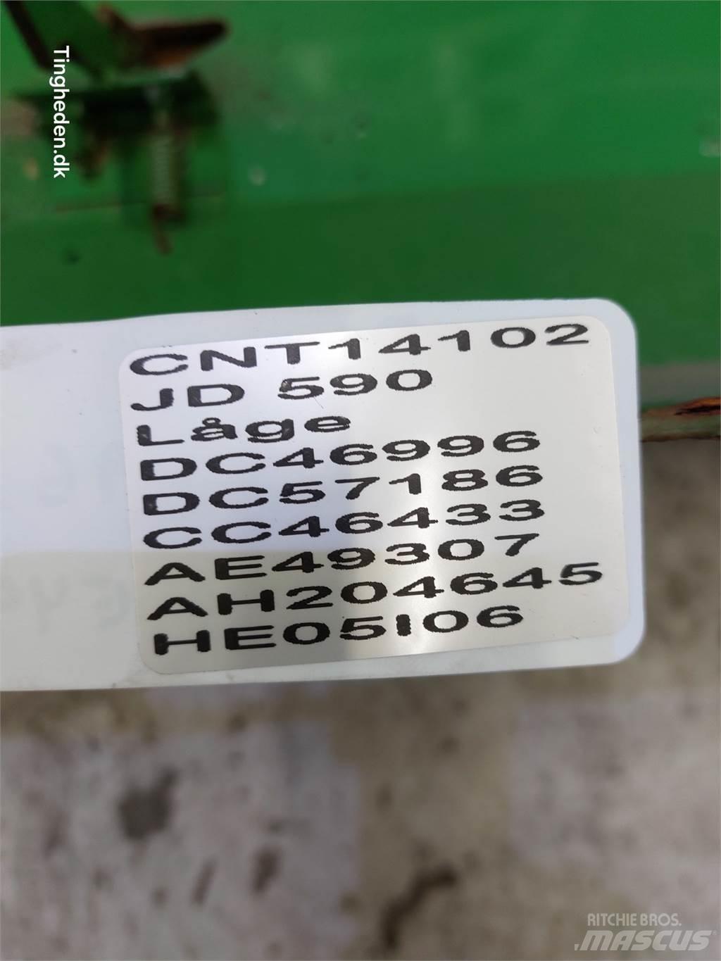 John Deere 590 Sõelumiskopad