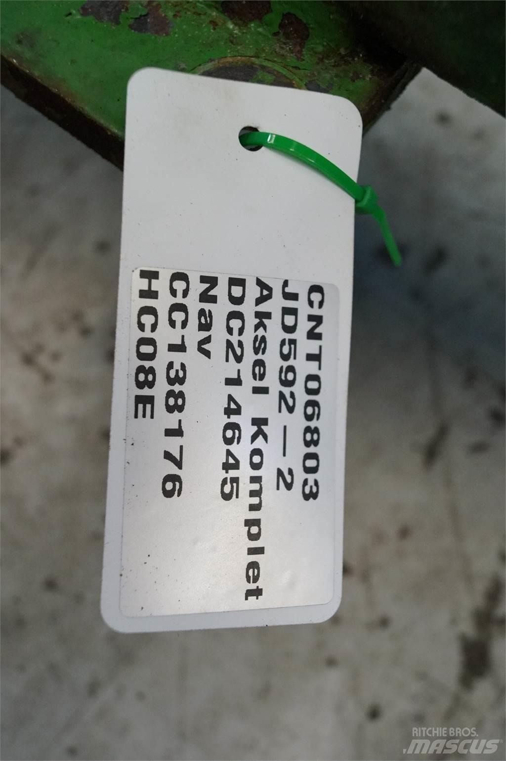 John Deere 592 Sillad