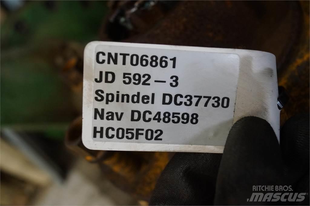 John Deere 592 Sillad