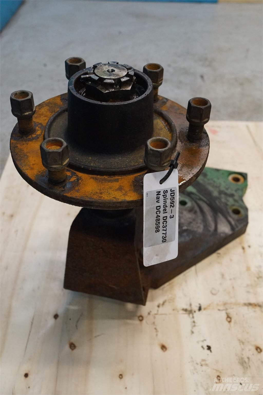 John Deere 592 Sillad