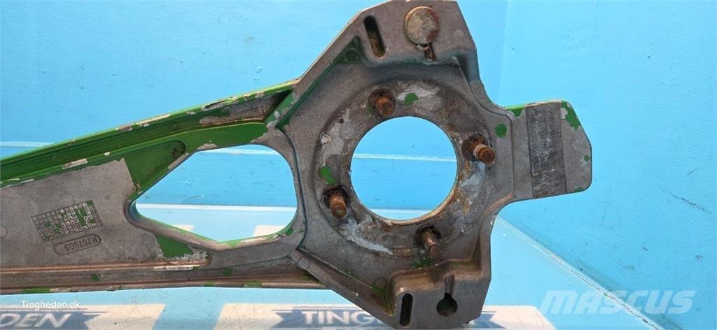John Deere 625R Lisavarustus ja komponendid