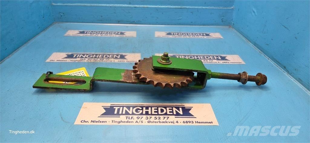John Deere 625R Lisavarustus ja komponendid